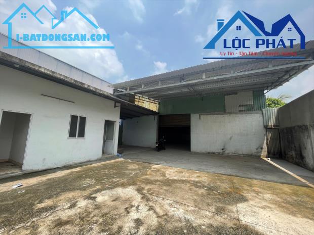 Cho thuê kho xưởng 750m2 phường Long Bình, Tp Biên Hoà GIÁ 40TR/THÁNG