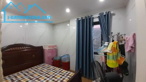 Bán gấp nhà Miếu Hai Xã, Hàng Kênh, Lê Chân. 3 tỷ, 45m2, 4 tầng.