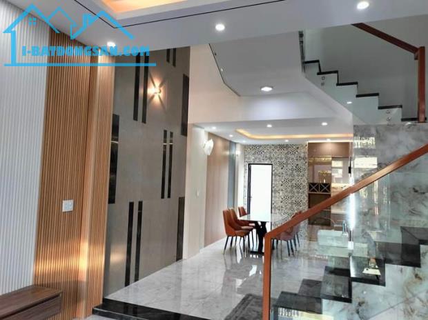 BÁN NHÀ KHU VIP HÒA XUÂN ĐÀ NẴNG. GIÁ SẬP HẦM - 1