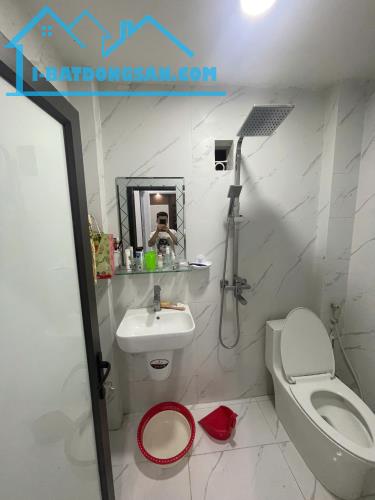 CHO THUÊ NHÀ NGÕ BẠCH MAI, HAI BÀ TRƯNG, 50M2, 3 TẦNG, 3 NGỦ, 2 WC, 12 TRIỆU (CÓ THƯƠNG - 4