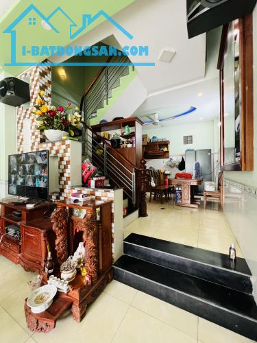 Bán Nhà Bình Tân Đường Bình Thành Hẻm 8m 4 Tầng 67m2 4PN Giá Tốt 4.9 Tỷ SHR LH: 0813123205 - 2