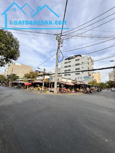 Bán nhà 150m2,Mặt Tiền Đường Lý Phục Man, Bình Thuận, Quận 7, Ngay Chợ