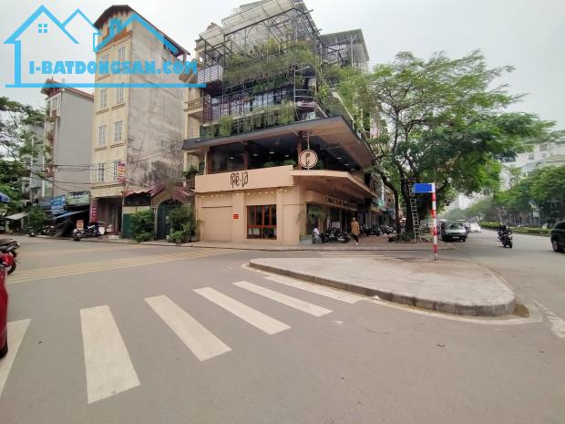 Nhà phố Nguyễn Văn Cừ, Đường 3 Ôtô Tránh, Phân Lô, Vỉa Hè, Cách Mặt Phố 20m, DT70m2. - 1