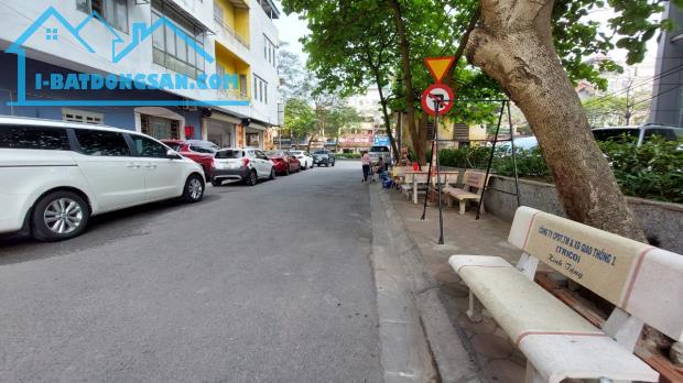 Nhà phố Nguyễn Văn Cừ, Đường 3 Ôtô Tránh, Phân Lô, Vỉa Hè, Cách Mặt Phố 20m, DT70m2. - 3