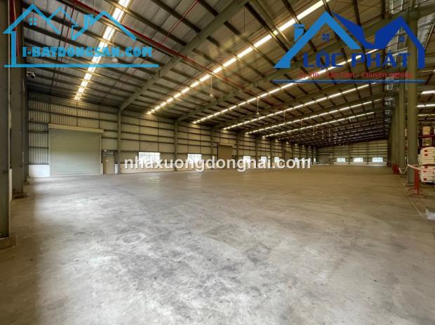 Cho thuê nhà xưởng 2.400m2 KCN Nhơn Trạch, Đồng Nai