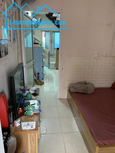 Siêu hiếm, Mặt phố Hàng Đường, sử dụng 60m x 3tầng. 3 ngủ Homestay 30 triệu. Giá 3,5 tỷ - 3