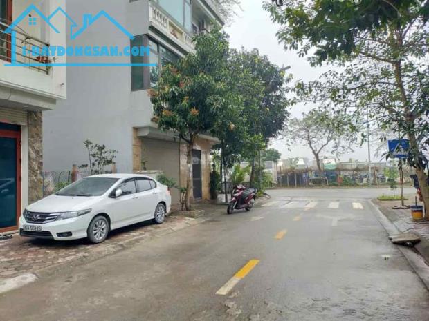 Cần bán 76m2 đất đấu giá Giang Biên - Phúc Lợi, ô tô, vỉa hè, view CV, chỉ 11.3 tỷ - 1