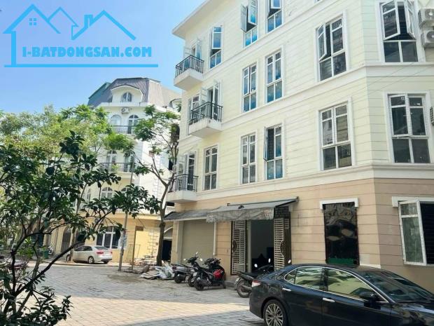 Siêu hiếm nhà phố Yên Lộ Yên Nghĩa Hà Đông 100m2 5 tầng 2 thoáng ô tô kinh doanh hơn 17 tỷ - 1