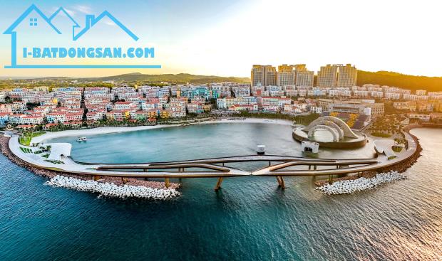 Bán căn Shop dự án Sun Urban City Hà Nam 160m2 đất ở đô thị, mặt tiền 8m, mặt trước nhìn