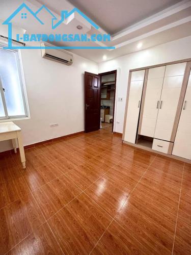 (SIÊU ĐẸP) Cho thuê chung cư Nguyễn Chí Thanh ,Đông Đa 60m 2PN phun đồ 8.5tr ở ngay - 4