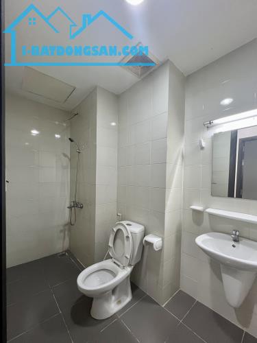 Tara Residence Q8, 68m2 2PN full NT giá 2.4 tỷ chờ sổ đợt 2. Gần cầu chà và, bến xe Q8 - 2