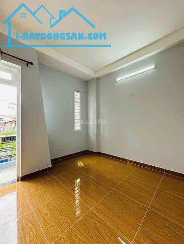 Nhà 70m2, Gò Dầu, Tân Qúy, Tân Phú, gần trường Tiểu Học Tân Hương, giá 2 tỷ 650 - 2