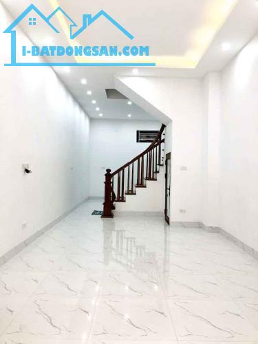 Bán nhà Trần Đại Nghĩa, Hai Bà Trưng, ôtô, kinh doanh sầm uất, 49mx3t, 10.3 tỷ, 0985696268