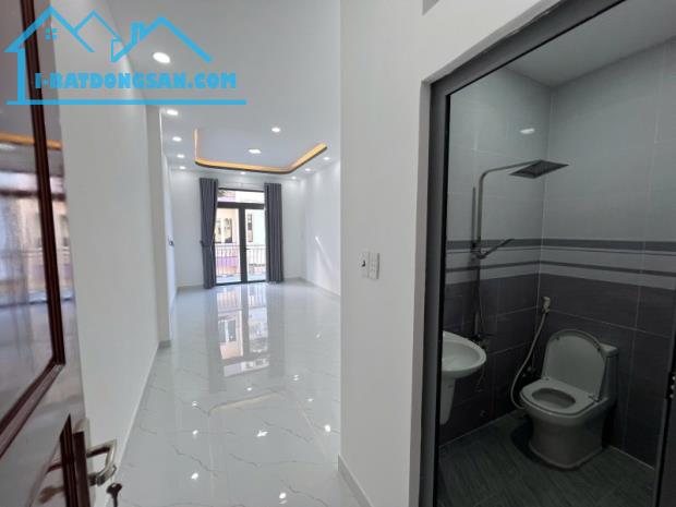 HẺM Ô TÔ, ÂU DƯƠNG LÂN, F3, Q8, 4 TẦNG, 69M2, 8.5 TỶ. - 3
