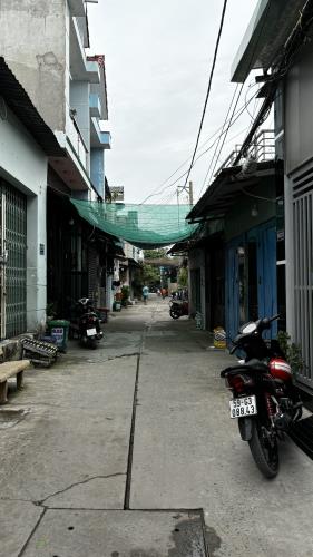 Bán nhà ấp 4B, xã Vĩnh Lộc B, Bình Chánh, gần ngã 5 Nguyễn Thị Tú, giáp Bình Tân, gần chợ.