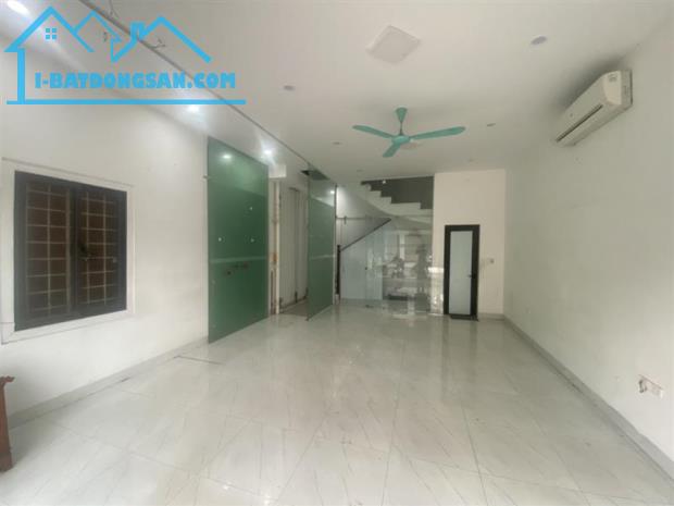 Bán nhà mặt phố Xuân Diệu,diện tích 50m2,giá 29 tỷ. - 3