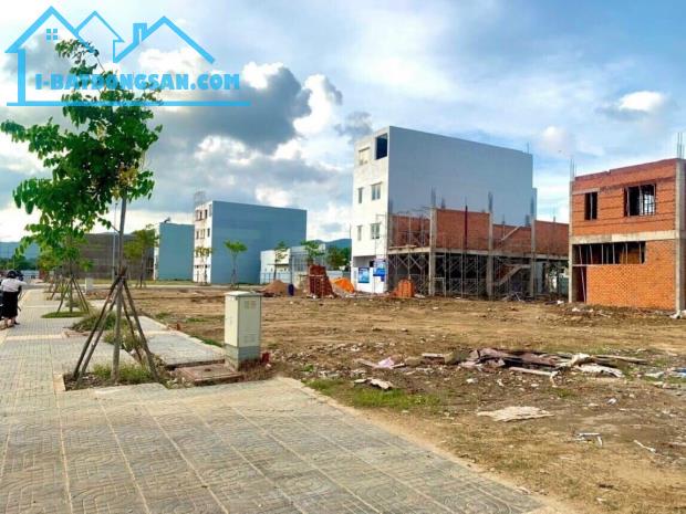 Bán gấp lô đất 200m2 đất thổ cư đất ở đô thị, đối diện công viên giá đấu tư LH 0774946669 - 1