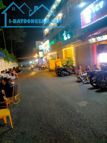 Sang nhượng Quán Trà Sữa – Cafe Ăn Vặt tại Đường 385, Tăng Nhơn Phú A , Quận 9 - 1