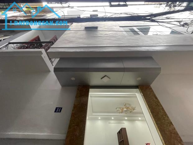 Bán nhà Thái Thịnh 1, 44/50m2, 6 tầng,mặt tiền 5m, 11.8 tỷ Đống Đa.lô góc,ngõ thông ,ô tô - 1