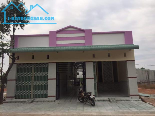 CẦN VỐNBÁN GẤP 16 P. TRỌ GIÁ RẺ, 300M2 ĐẤT NGAY KCN NHẬT- HÀN, DÂN CƯ SẦM UẤT, BÌNH DƯƠNG - 2