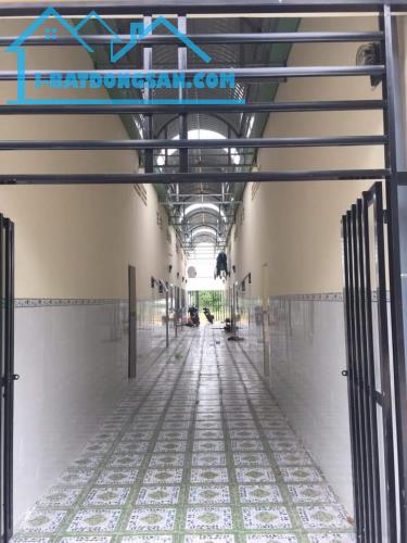 CẦN VỐNBÁN GẤP 16 P. TRỌ GIÁ RẺ, 300M2 ĐẤT NGAY KCN NHẬT- HÀN, DÂN CƯ SẦM UẤT, BÌNH DƯƠNG - 1