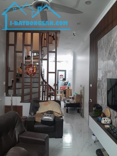 Nhà 42m2x5 tầng ở ngõ 134 Trương ĐỊnh, nhà dân xây, gần mặt phố, giá 5.5 tỷ - 4