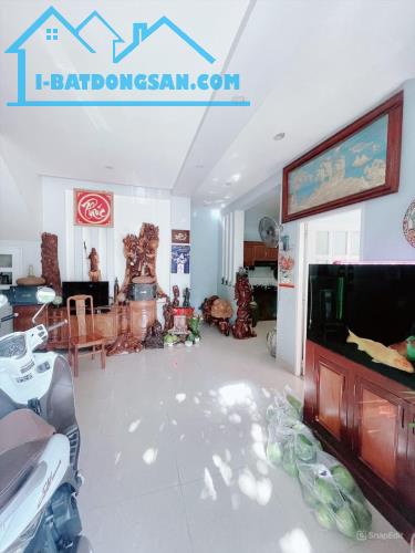 Giá 3,6 tỷ. Bán nhà 1 trệt 1 lầu đường ô tô phường Bửu Long, Biên Hoà. - 1