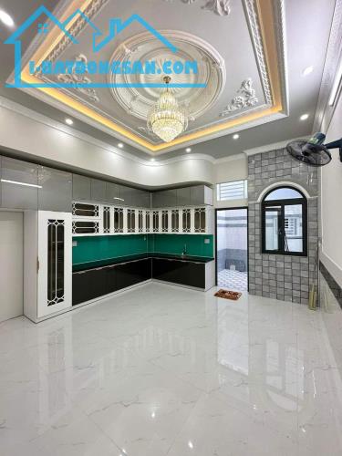 Bán nhà trệt 2 lầu full nội thất cao cấp đs 4 khu văn hóa tây đô 89m2 lộ ô tô 5pn 6.2 tỷ - 2