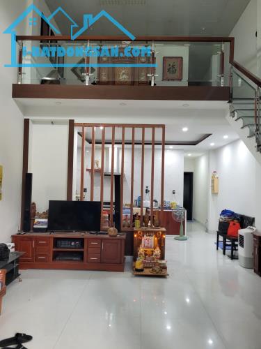 BÁN GẤP CON ĐI ÚC - NHÀ 80M2 MỚI ĐẸP, NGAY VÕ VĂN KIỆT - CHỈ 4.x Tỷ - 1