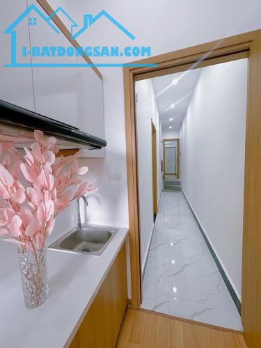 TOÀ CH DỊCH VỤ ĐƯỜNG NGUYỄN TRÃI, TX, 50M2 x 5 TẦNG, 10 PHÒNG KHÉP KÍN, DÒNG TIỀN 50 TR/TH - 1