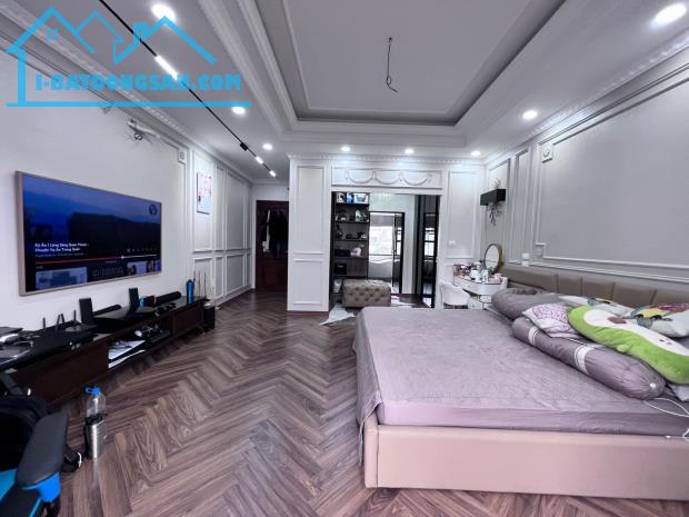 CỰC PHẨM BỒ ĐỀ HOÀNG NHƯ TIẾP 120M2 x 4T, FULL NỘI THẤT CAO CẤP NGÕ THÔNG. 15,5 TỶ - 1