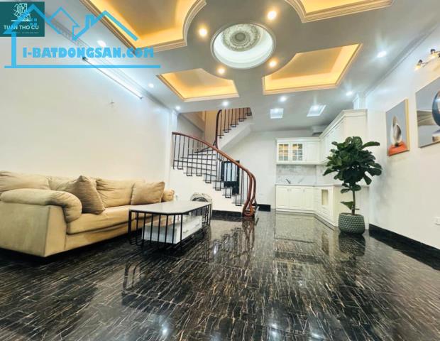 Bán nhà phố Hưng Phúc, OTo vào tận nhà, Mặt Phố Kinh Doanh, 4 Tầng, 70m2, 5.x tỷ - 2