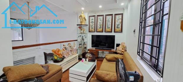 Bán nhà Hoàng Như Tiếp,Bồ Đề 5 tầng,51m2,mt7m,2 mặt ngõ  nhỉnh 9 tỷ - 4