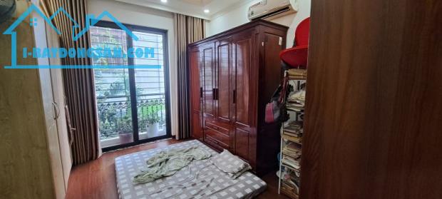 Bán nhà Hoàng Như Tiếp,Bồ Đề 5 tầng,51m2,mt7m,2 mặt ngõ  nhỉnh 9 tỷ