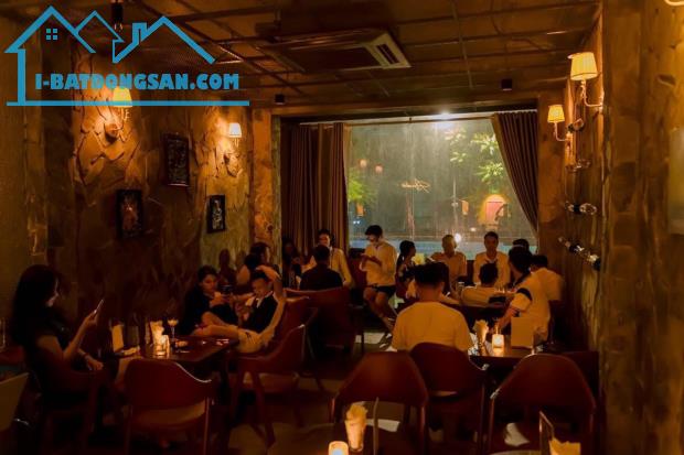 Sang nhượng gấp quán bar vị trí đẹp tại Ba Đình