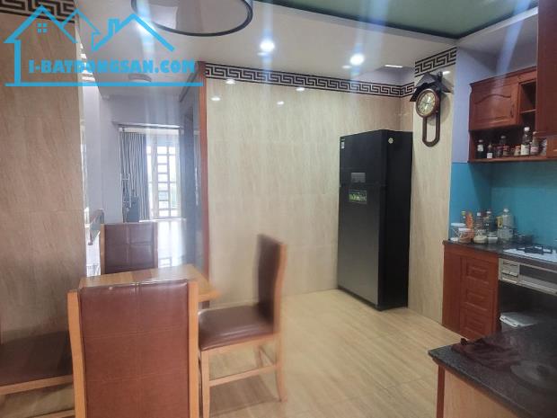 NHÀ ĐẸP 4 TẦNG CÓ THANG MÁY - HẺM XE TẢI LÊ TRỌNG TẤN - TÂN PHÚ - 83M2