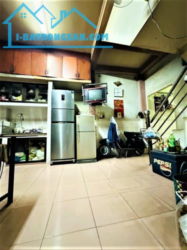 NHÀ QUẬN 5 GẦN BƯU ĐIỆN LÊ HỒNG PHONG, HẺM 3M THOÁNG SÁT MT, DÂN TRÍ, 55Mx4 5PN, 6 TỶ HƠN - 3