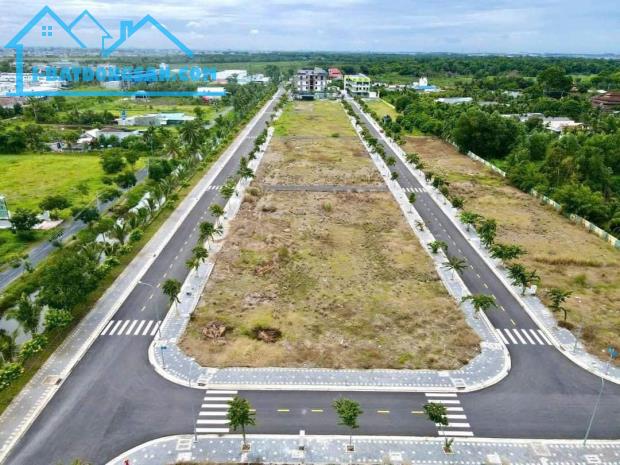 THANH TOÁN TRƯỚC 200TR ANH CHỊ SỞ HỮU LÔ ĐẤT 100M2 NGAY THỊ TRẤN ĐỨC HÒA LONG AN - 4