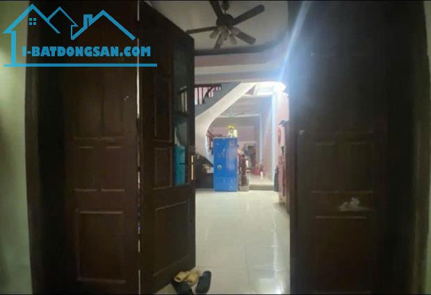 BÁN NHÀ 3TẦNG Ở TIÊN DƯƠNG- ĐÔNG ANH-NGÕ THÔNG-Ô TÔ TRÁNH- 2 MẶT NGÕ - DT:90M - GIÁ:4,8TỶ - 3