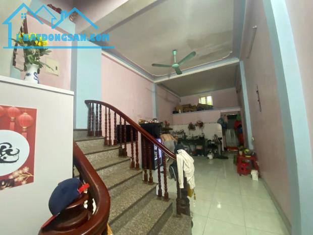 BÁN NHÀ 3TẦNG Ở TIÊN DƯƠNG- ĐÔNG ANH-NGÕ THÔNG-Ô TÔ TRÁNH- 2 MẶT NGÕ - DT:90M - GIÁ:4,8TỶ - 2