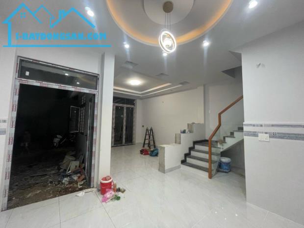 Giảm 50tr Nhà mới Lô góc Nở hậu Thạnh Xuân 21 Q12, 78m2, 2 lầu, 4PN, 9x11m, Đ.6m chỉ 4.x - 1