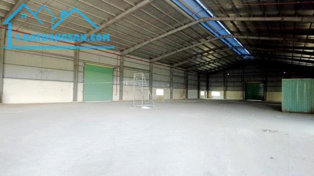 cho thuê kho xưởng 2.400m2 ở Bến Lức, Long An giá 150tr/tháng Lh: 0949 861 287 - 1