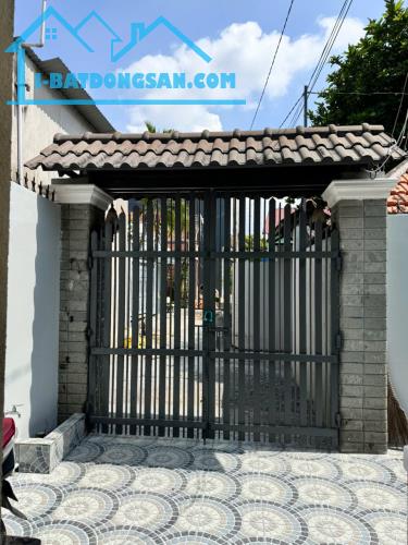 Bán nhà mái thái đẹp 150m2 tại P.Tân Vạn, ô tô 7 chỗ vào tận cửa, SHR thổ cư có hoàn công - 4