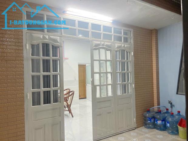 Bán Nhà Cấp 4 Gần Ngã Ba Thành P. Trung Dũng Chỉ 2,4 Tỷ