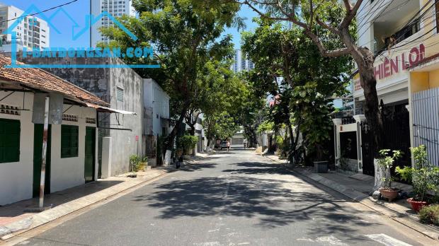 Bán đất mặt tiền đường Lê Văn Huân, phường Vĩnh Hoà, Nha Trang 154m2 ( rộng 7m ) giá 11 tỷ