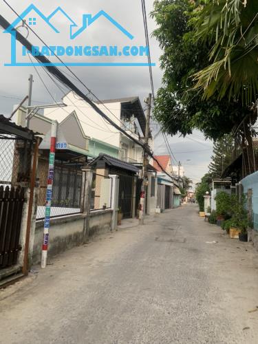 Nhà kề chợ BÀ Điểm, Phan Văn Hớn, Hocmon, 6x18m, 3 tầng, Nhỉnh 5 tỷ - 2