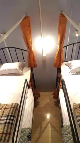 BÁN CĂN HỘ CHUNG CƯ ĐỀ THÁM QUẬN 1, KẾ PHỐ ĐI BỘ, KINH DOANH HOMESTAY 20TR, SỔ HỒNG 2.6 TỶ - 2