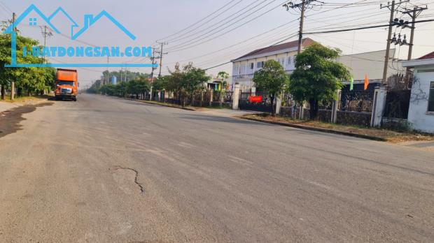 Cho thuê kho xưởng 11.000m² đã hoàn công Đức Hòa, Long An Lh: 0949 861 287 - 1