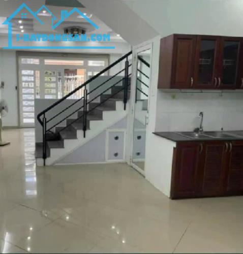 NHÀ 2 TẦNG - MAN THIỆN ( TĂNG NHƠN PHÚ A - TP TĐ )   NGANG LÝ TƯỞNG 5 M , CHỈ 4.8 TỶ - 1