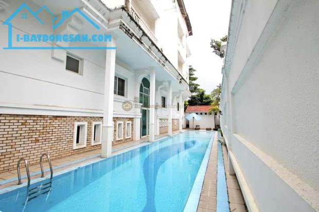 Bán Tòa Nhà 3 Mặt Tiền Nguyễn Văn Hưởng,Thảo Điền,Q2 DT:996m2(25mx40m) Hầm 3 Tầng,Hồ Bơi - 3